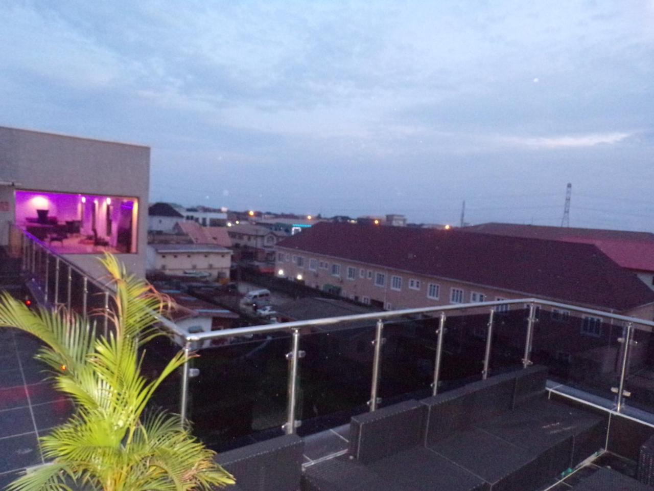 The Mayhill Lekki Luaran gambar